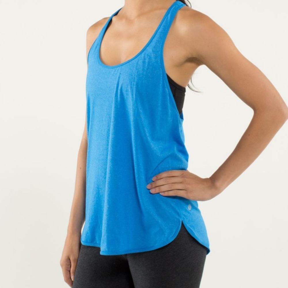 NEW! lululemon 105 F Singlet -Size 2